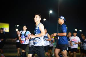 BIB: 769
                            <button type="button" onclick="openModal(22909729)" class="btn btn-primary btn-sm float-right btn-popup" data-toggle="modal" data-target=".modal-high-quality">
                        <i class="fas fa-shopping-cart"></i> Add to Cart
                    </button>
                                            <button type="button" onclick="isThisMe(22909729, true)" class="btn btn-success btn-sm float-right btn-popup btn-isme hidden" data-toggle="tooltip" data-placement="bottom" title="นี่คือรูปของคุณใช่ไหม คลิกที่นี่เพื่อเอาเข้าอัลบั้ม">
                        <i class="fas fa-plus"></i> Add to album
                    </button>
                    <button type="button" onclick="isThisMe(22909729, false)" class="btn btn-warning btn-sm float-right btn-popup btn-isnotme hidden">
                        <i class="fas fa-ban"></i> Remove from album
                    </button>